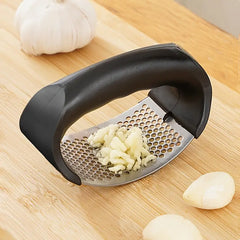 tainless Steel Garlic Press - Easy-to-Use Manual Mincer, Crusher & Peeler - Essential Kitchen Gadget for Effortless Garlic Prep