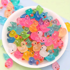 20pcs Glow-in-the-dark Duckling, Color Random