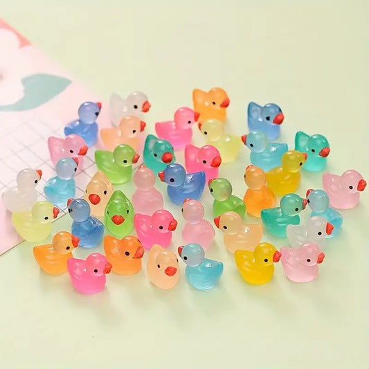 20pcs Glow-in-the-dark Duckling, Color Random